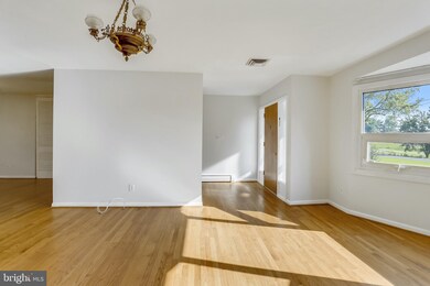 15600 Layhill Rd, Silver Spring, MD 20906 - photo 6