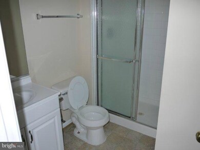 7450 Catterick Ct, Windsor Mill, MD 21244 - photo 4