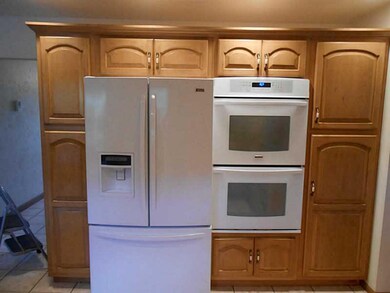 Kitchen. Convection wall ovens