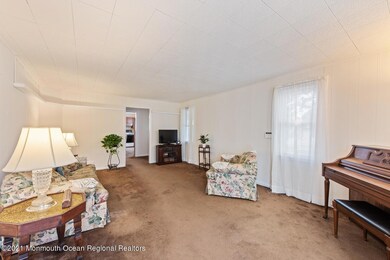 17 William St, Tinton Falls, NJ 07724 - photo 4