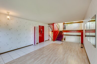 4343 Mayfair Ct, Country Club Hills, IL 60478 - photo 7