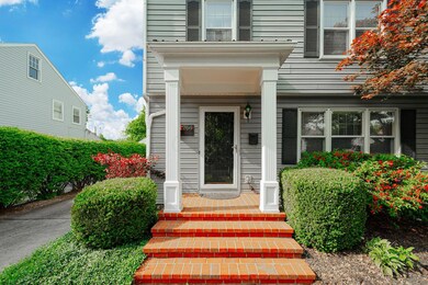 264 E Schreyer Place, Columbus, OH 43214 - photo 3