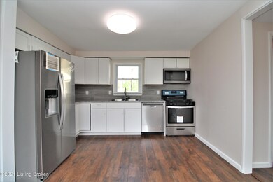 8002 Sherry Lynn Ct, Louisville, KY 40228 - photo 5