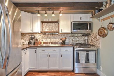 205 Cranberry Ridge Rd, North Scituate, RI 02857 - photo 3