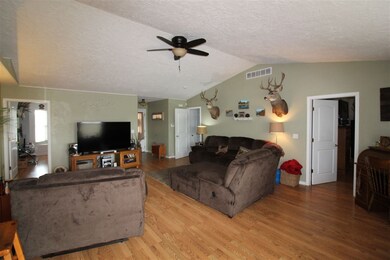 4101 Janice Ct, North Platte, NE 69101 - photo 3