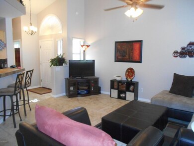 SPACIOUS LIVING ROOM