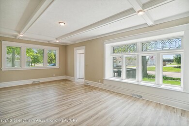 326 W Holmes Rd, Lansing, MI 48910 - photo 4