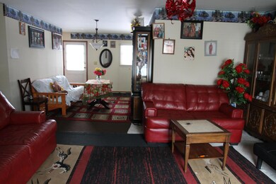 Living Room / Dining Room