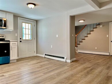 160 Twist Hill Rd, Dunbarton, NH 03046 - photo 7