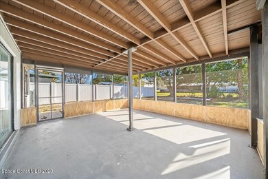 525 Mendel Ln, Titusville, FL 32796 - photo 5