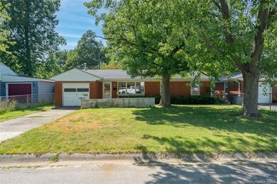 2585 W Robin Rd, New Albany, IN 47150 - photo 2