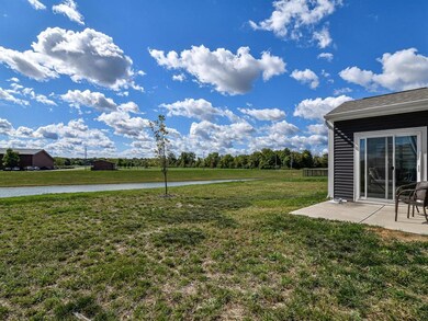 6677 Aster Dr, Pendleton, IN 46064 - photo 2