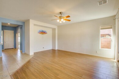 GREAT ROOM 4