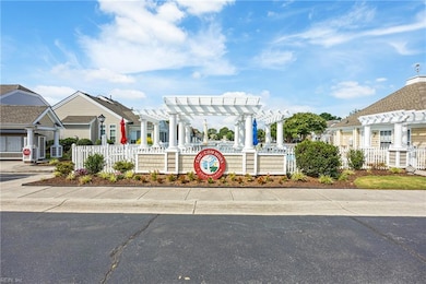 Neighborhood Pool and Cabana