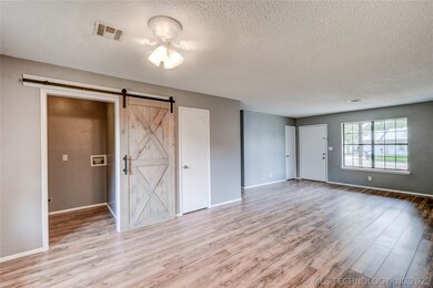 1030 E 144th Place, Glenpool, OK 74033 - photo 4