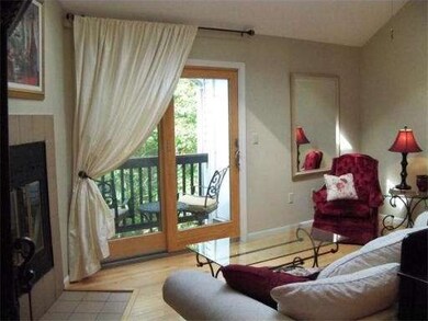 204 Tall Oaks Dr unit K, South Weymouth, MA 02190 - photo 2