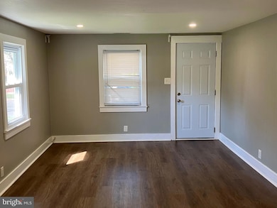 60 Egbert St, Pemberton, NJ 08068 - photo 4