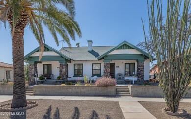 524 & 538 E2nd Street-11