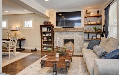 Living Room (2)