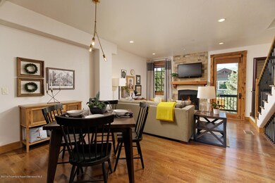 153 Juniper Trail Carbondale-large-005-0
