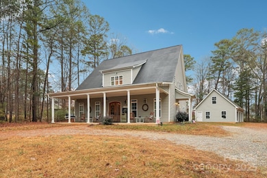 10667 Stonewall Rd unit 1,2, Huntersville, NC 28078 - photo 2