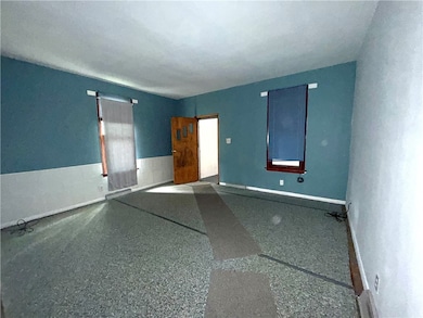 629 Forrest St, New Castle, PA 16101 - photo 4