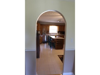 Foyer to Kitchen