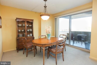 Green Hill Condominiums unit E-1011, Wynnewood, PA 19096 - photo 6