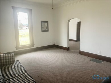 MAIN FLOOR FAMILY ROOM