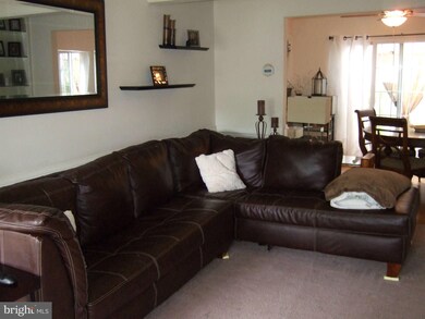 7456 Colton Ln, Manassas, VA 20109 - photo 7