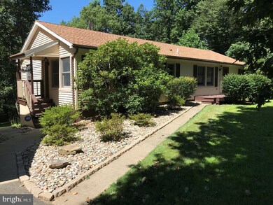 7658 Furnace Rd, Slatington, PA 18080 - photo 2