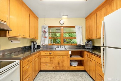 19419 86th Ave W, Edmonds, WA 98026 - photo 5