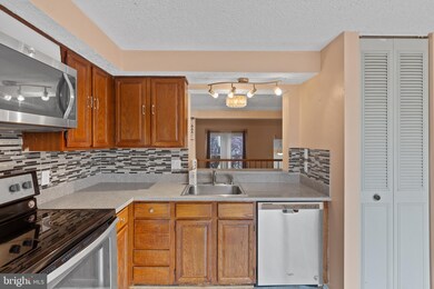 9370 Harvest Way, Laurel, MD 20723 - photo 6