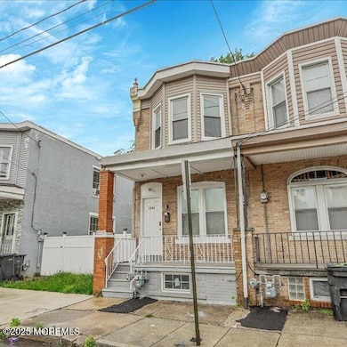 03-1262 Thurman Street-3