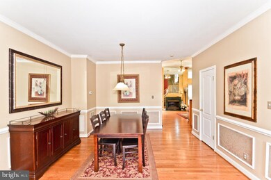 4016 Dogberry Ln, Fairfax, VA 22033 - photo 7