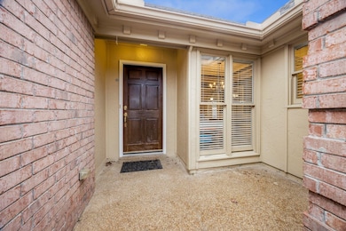 1102 Mirror Lake Ln, Cordova, TN 38018 - photo 4