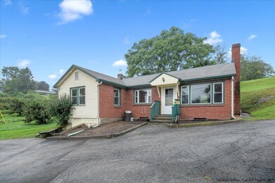 40 Old Indian Rd unit 1, Milton, NY 12547 - photo 3