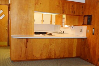 Kitchen bar area.