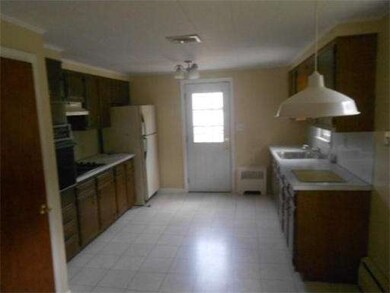 180 Greenwood St, Rockland, MA 02370 - photo 5