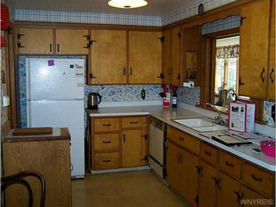 1403 Forbes St, North Tonawanda, NY 14120 - photo 7