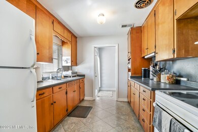 1364 Lostara Ave W, Jacksonville, FL 32211 - photo 6