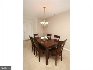 306 Oliphant Ln, Mount Laurel, NJ 08054 - photo 7