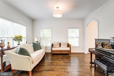 2211 Beacon Ln, Falls Church, VA 22043 - photo 7