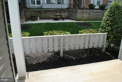 4407 Silverbrook Ln unit C103, Owings Mills, MD 21117 - photo 5