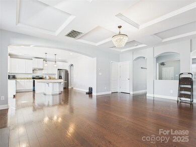 13820 Netherton Ln, Charlotte, NC 28269 - photo 4