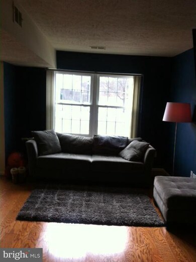 14020 Grumble Jones Ct unit C, Centreville, VA 20121 - photo 6