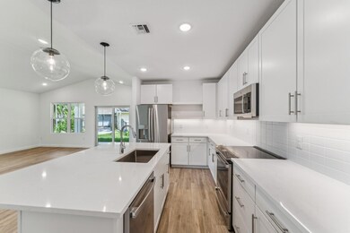 1401 SW Oriole Ln, Port St. Lucie, FL 34953 - photo 4