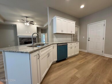 148 Country World Dr, Macon, GA 31211 - photo 4