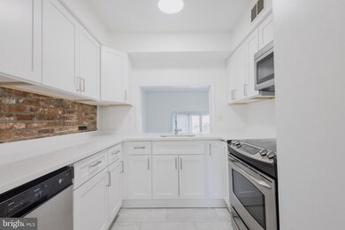 8360 Forrester Blvd unit 472, Springfield, VA 22152 - photo 3