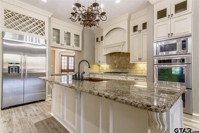 2050 2050 Equestrian, Tyler, TX 75703 - photo 5